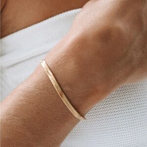 Atolea Kauai Herringbone Gold Bracelet